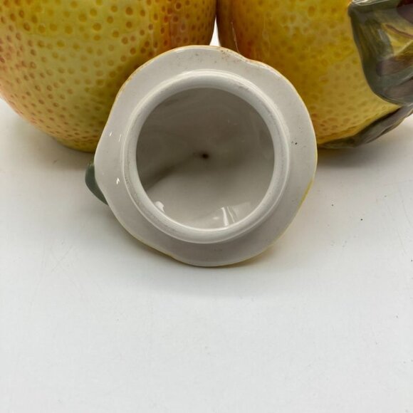 Tabletops Gallery Lemone Hand Painted 3D Ceramic Sugar Bowl & Creamer Set - Picture 6 of 8